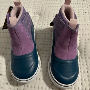 ✨NIB✨VANS Slip-on Hi Terrai MTE-1 unisex KIDS/Toddler sz 10 waterproof/thermal